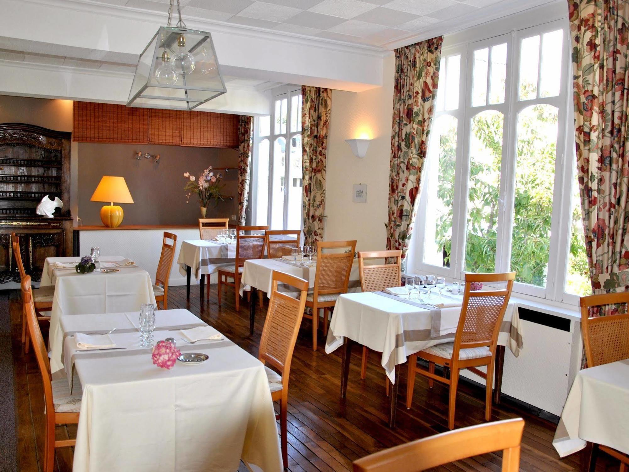 Logis Hermitage Perros-Guirec Exterior foto
